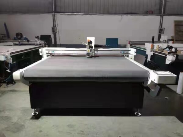 WS1625 Auto Feeding Textile Cutting Flatbed Machine - Görsel 4